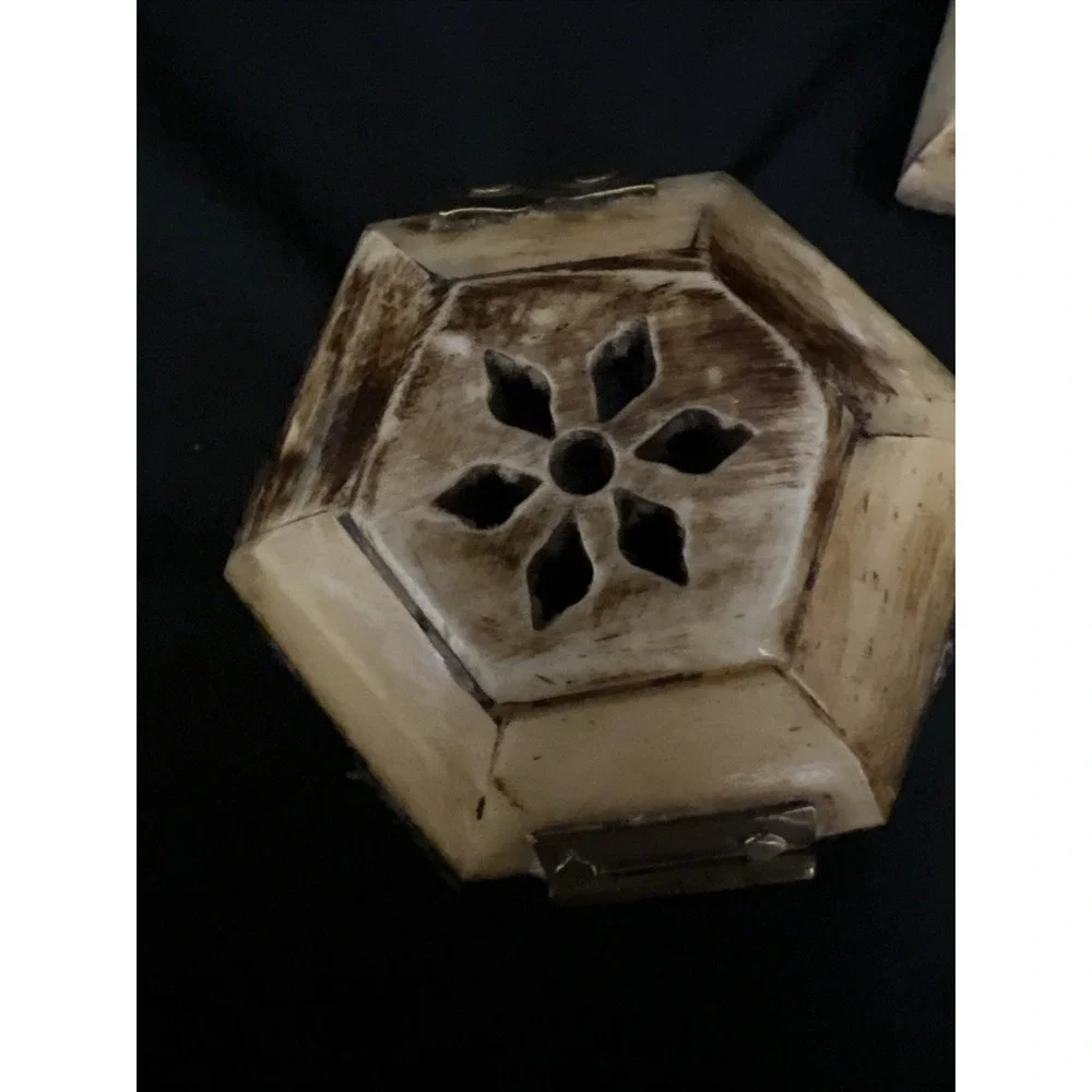 Vintage Small Inlaid Trinket Boxes Velvet Lined Wood Core Set Of 2